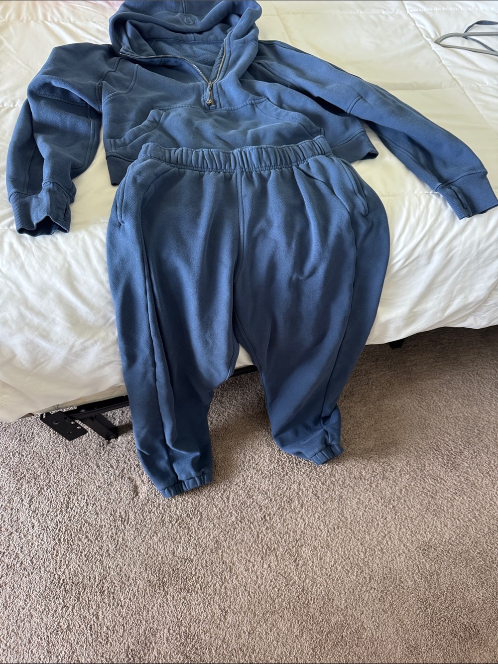 lululemon athletica slate blue half-zip cropped hoodie and sweatpants - Picture 2 of 3